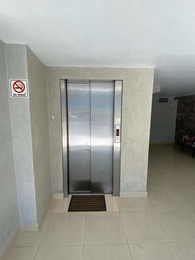 Grupo Kings Suites - Monte Chimborazo 567 Mexico-stad Buitenkant foto